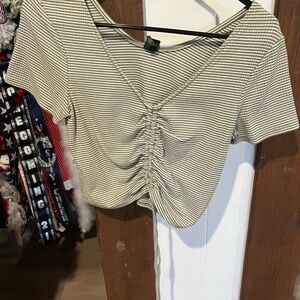Wild Fable Adjustable Scrunch Top size small